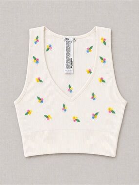 Zara embroidered ribbed knit crop top Style 1014/330